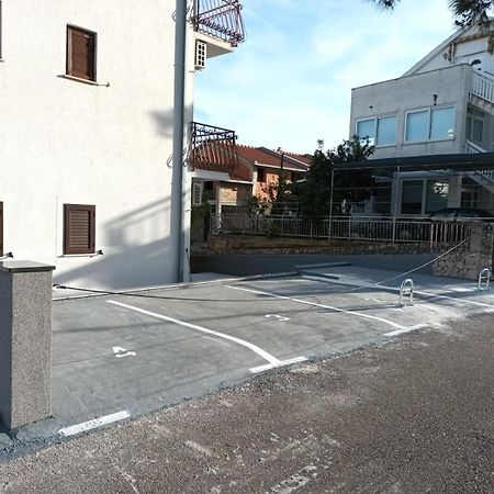 Apartments T&T トロギール エクステリア 写真