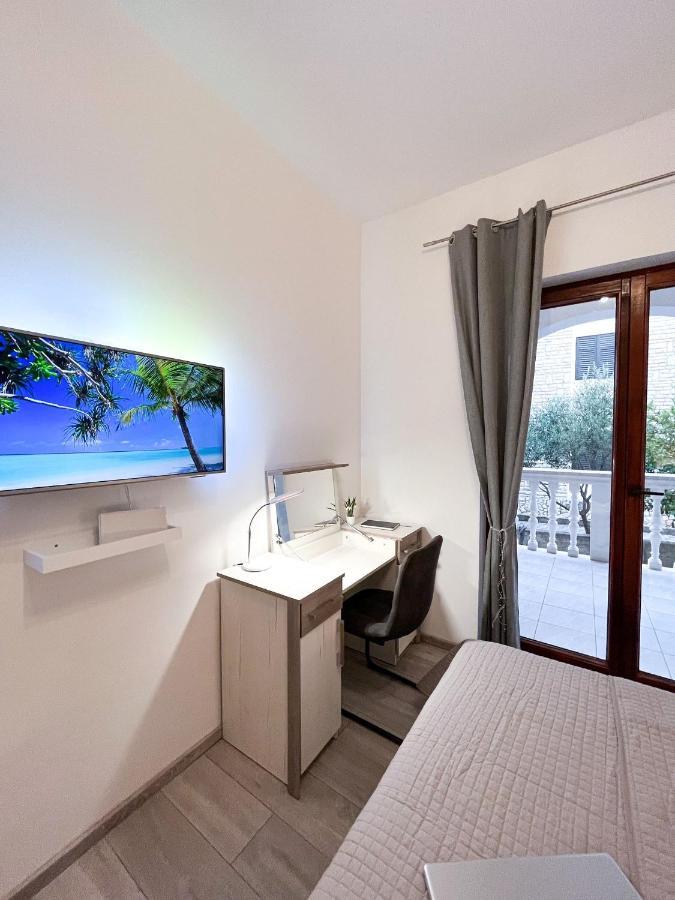 Apartments T&T トロギール エクステリア 写真