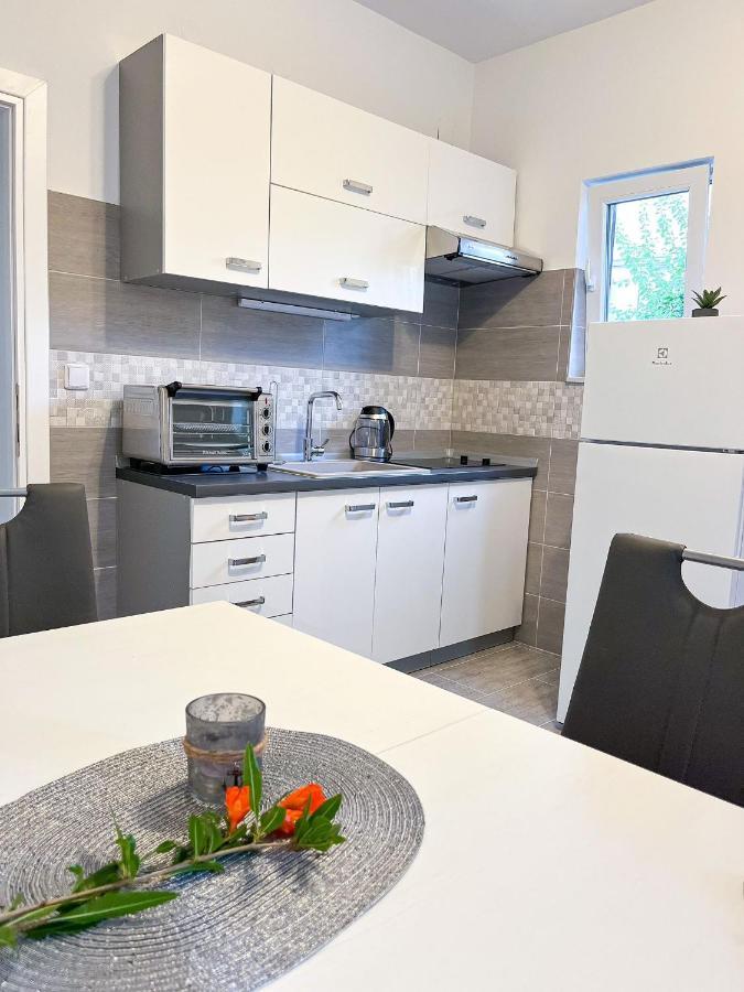 Apartments T&T トロギール エクステリア 写真