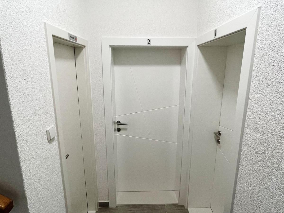 Apartments T&T トロギール エクステリア 写真