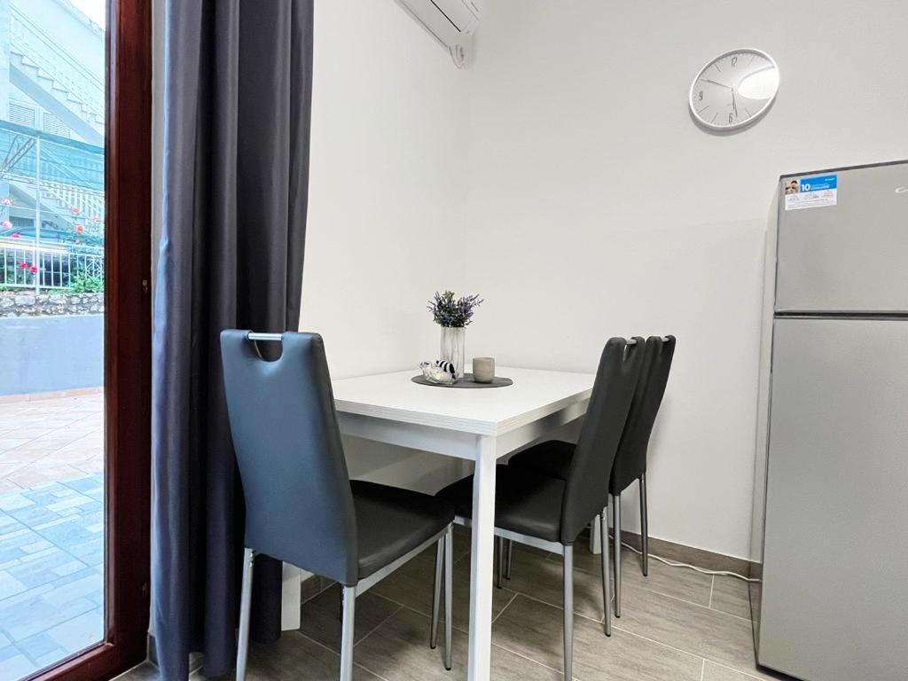 Apartments T&T トロギール エクステリア 写真