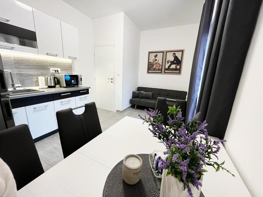 Apartments T&T トロギール エクステリア 写真